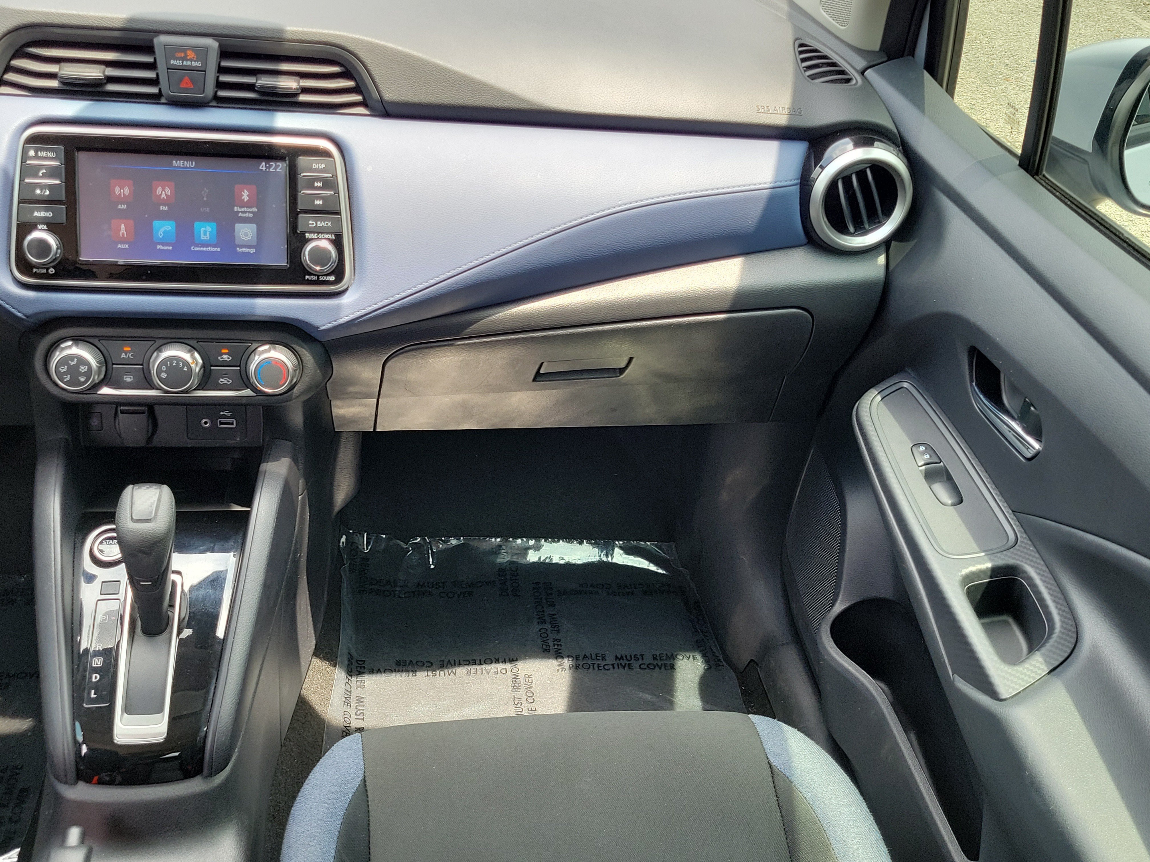 Used 2024 Nissan Versa SV w/ Trunk Package FWD image 16