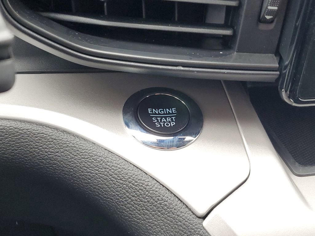 Certified 2023 Ford Explorer XLT w/ Class IV Trailer Tow Package image 26