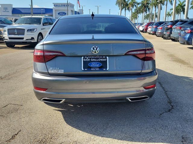 Used 2020 Volkswagen Jetta R-Line FWD image 3
