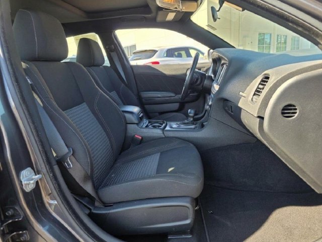 Used 2023 Dodge Charger SXT w/ Blacktop Package RWD image 28