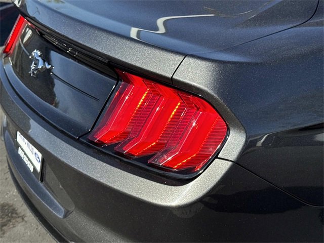 Certified 2020 Ford Mustang Coupe image 33
