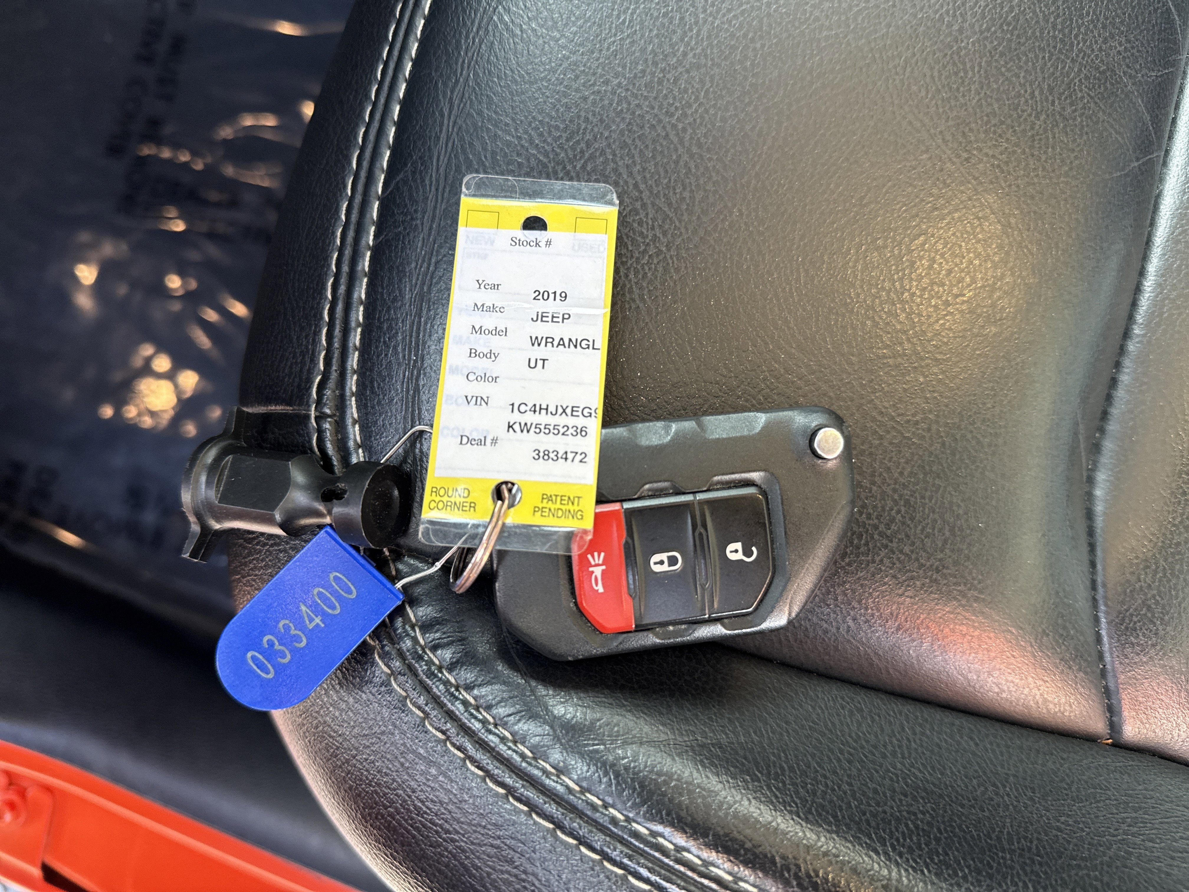 Used 2019 Jeep Wrangler Unlimited Sahara w/ Uconnect 4C Nav & Sound Group image 31