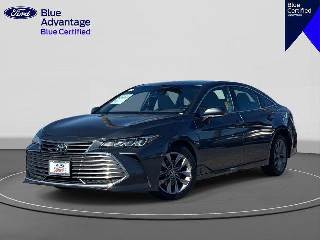 Used 2020 Toyota Avalon XLE image 1