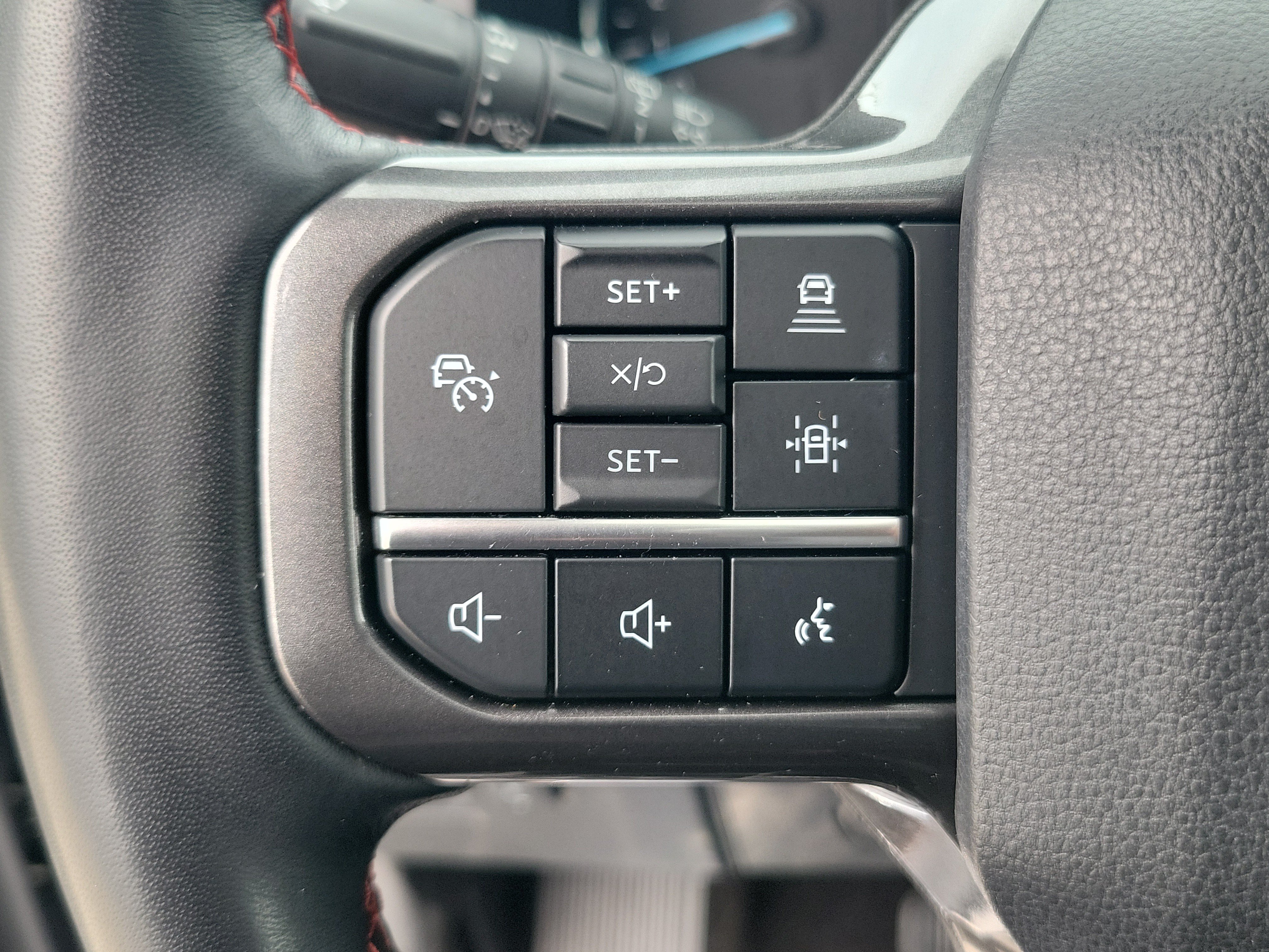 Certified 2023 Ford Expedition Limited RWD image 25
