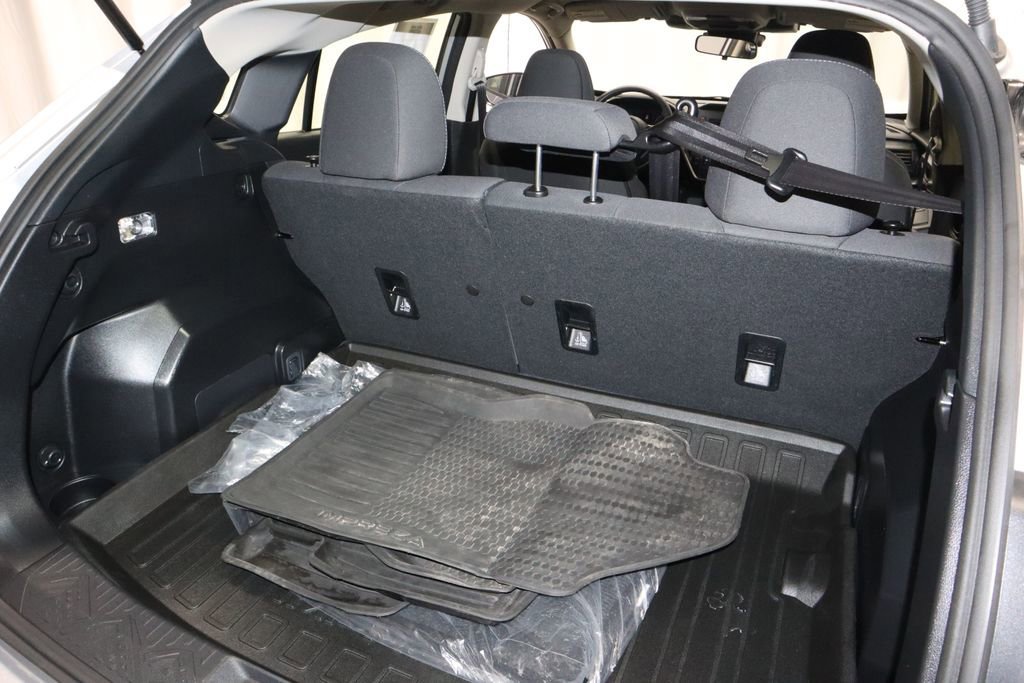 Used 2025 Subaru Impreza 2.0i image 16