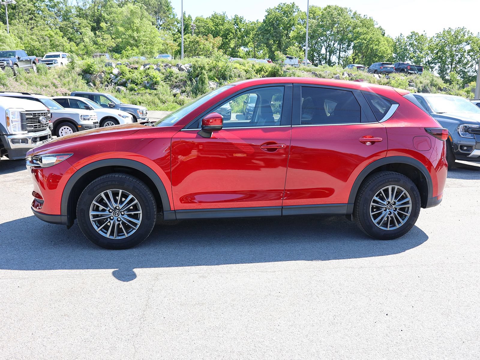 Used 2020 MAZDA CX-5 Touring FWD image 4