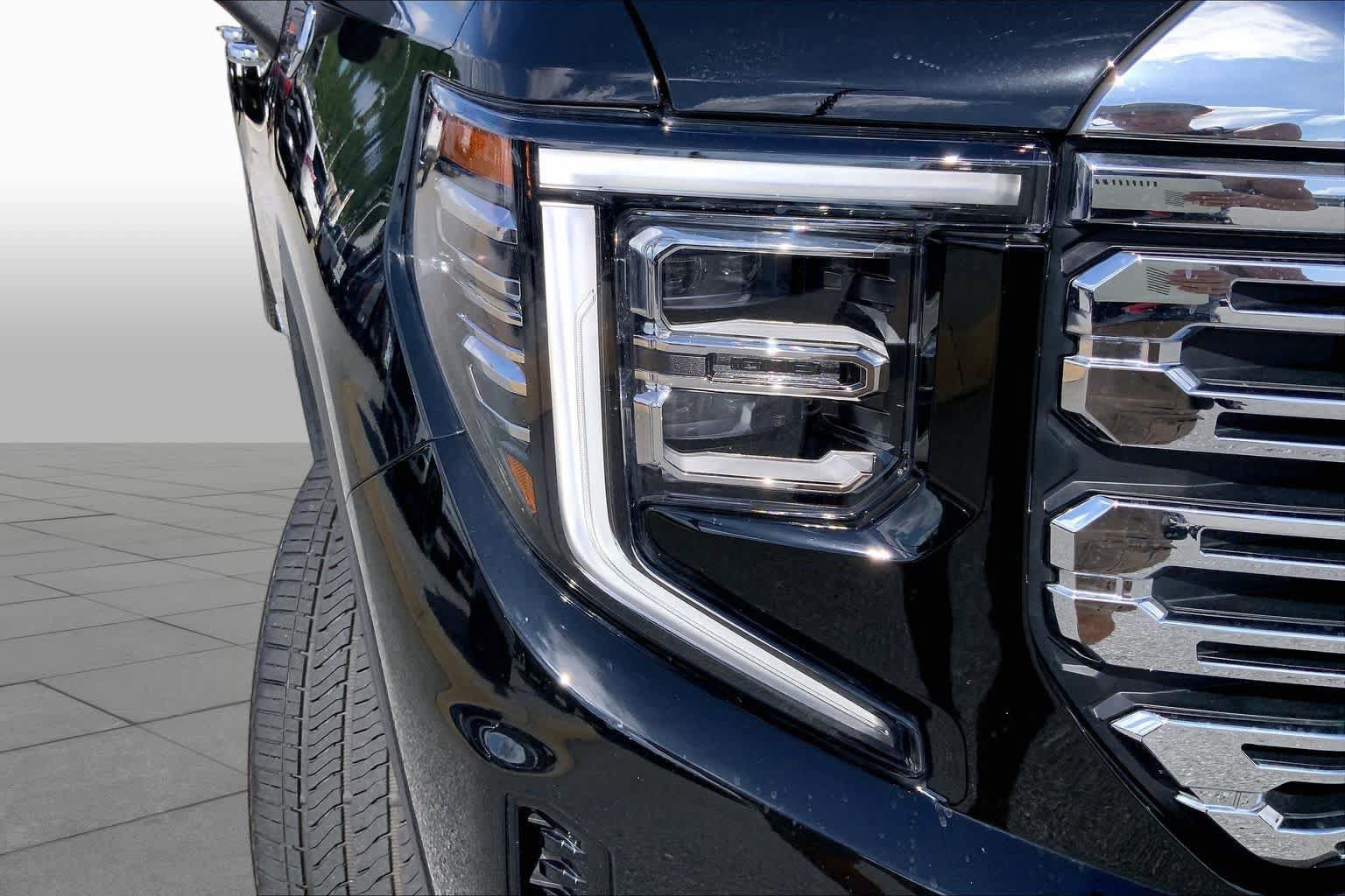 Used 2026 GMC Sierra 1500 Denali AWD/4WD image 26