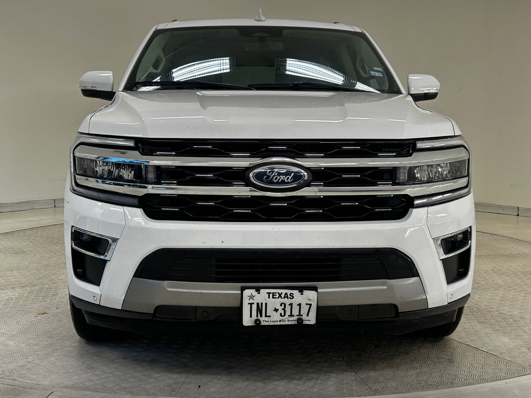 Certified 2024 Ford Expedition Max Limited image 5