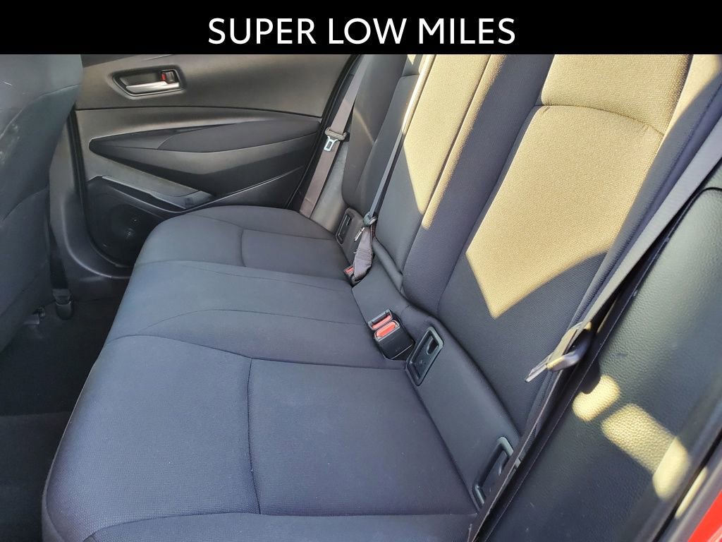 Used 2021 Toyota Corolla LE image 9