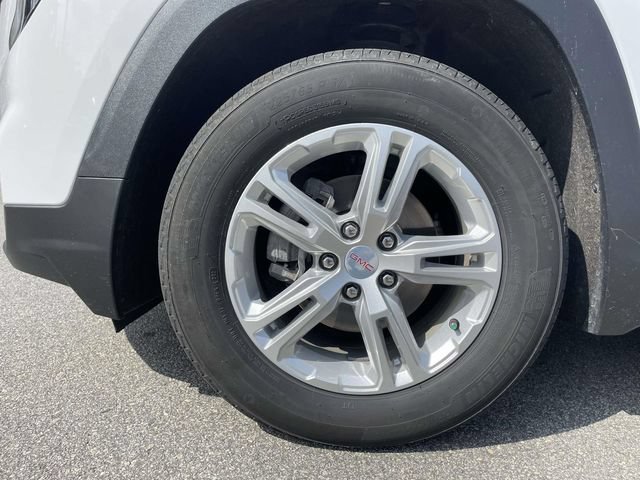Used 2024 GMC Terrain SLE FWD image 9
