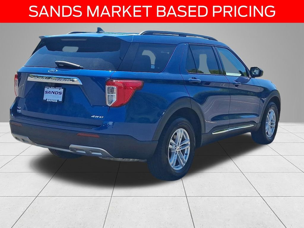Certified 2022 Ford Explorer XLT w/ Equipment Group 202A AWD/4WD image 4