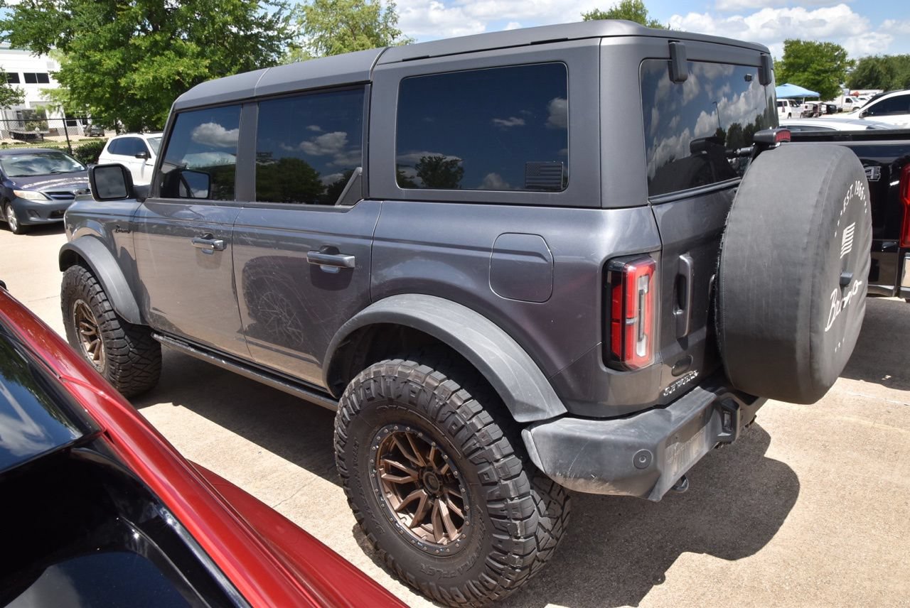 Certified 2023 Ford Bronco Outer Banks w/ Sasquatch Package AWD/4WD image 9