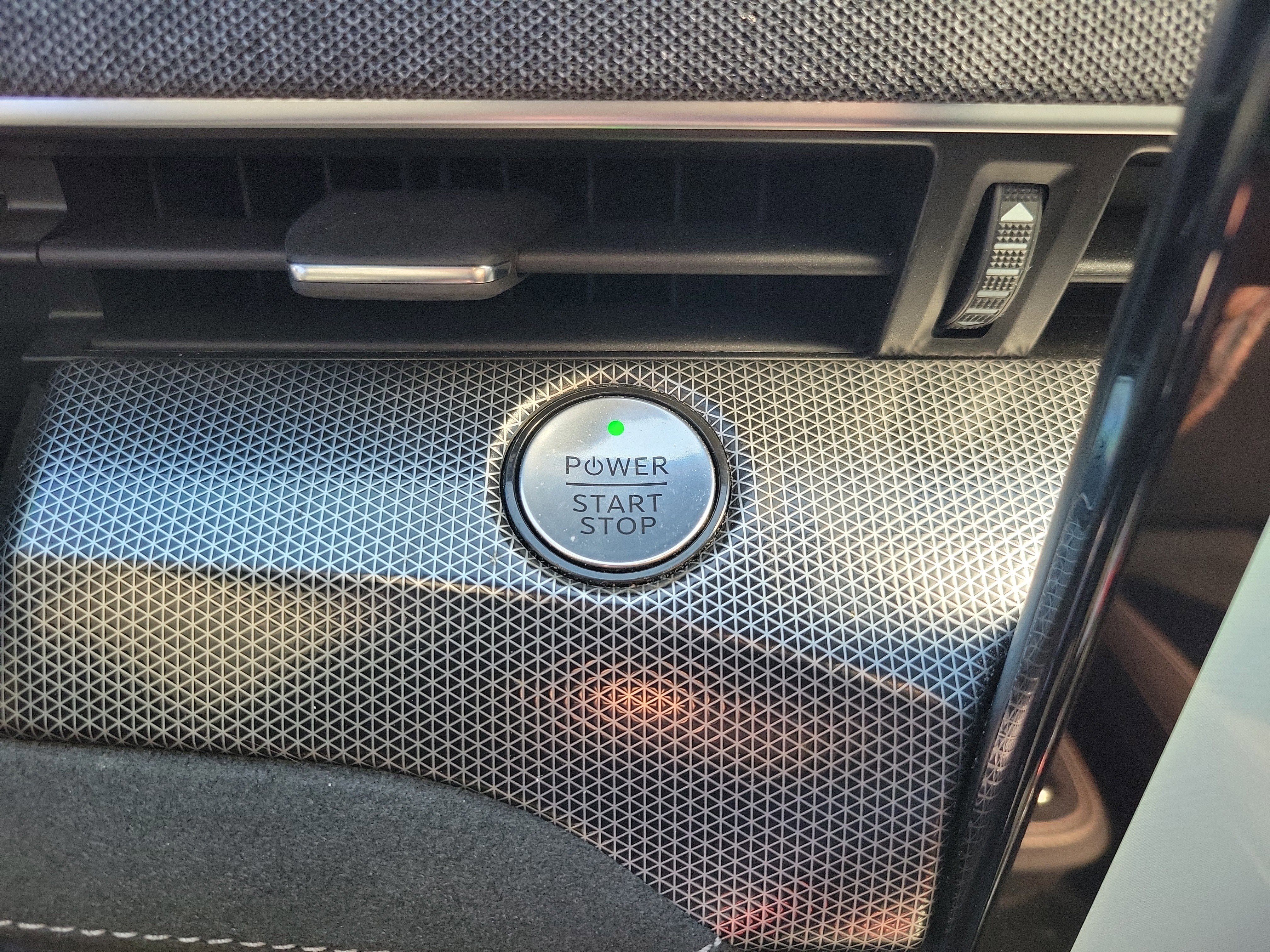 Certified 2021 Ford Mustang Mach-E GT w/ GT Performance Edition image 17