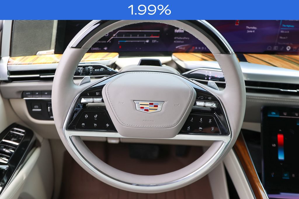 Used 2025 Cadillac Escalade Premium Luxury Platinum AWD/4WD image 11