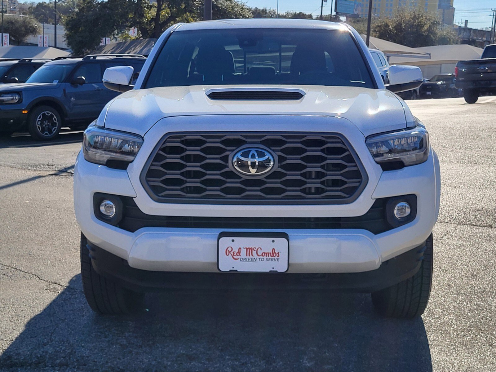 Used 2023 Toyota Tacoma TRD Sport image 8