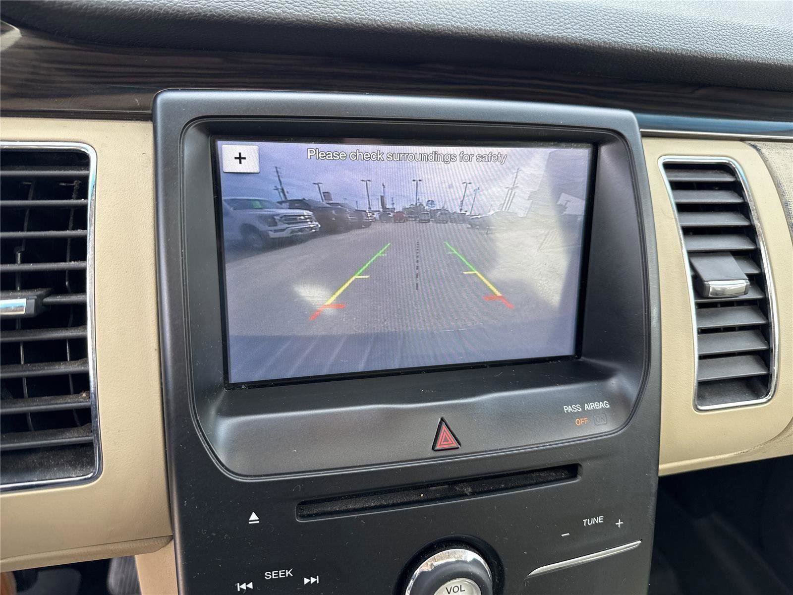 Certified 2019 Ford Flex SEL w/ Equipment Group 202A image 8