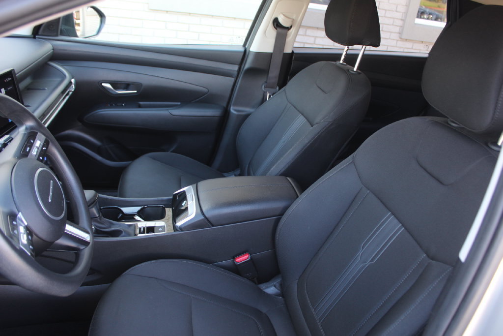 Used 2025 Hyundai Tucson SEL FWD image 29