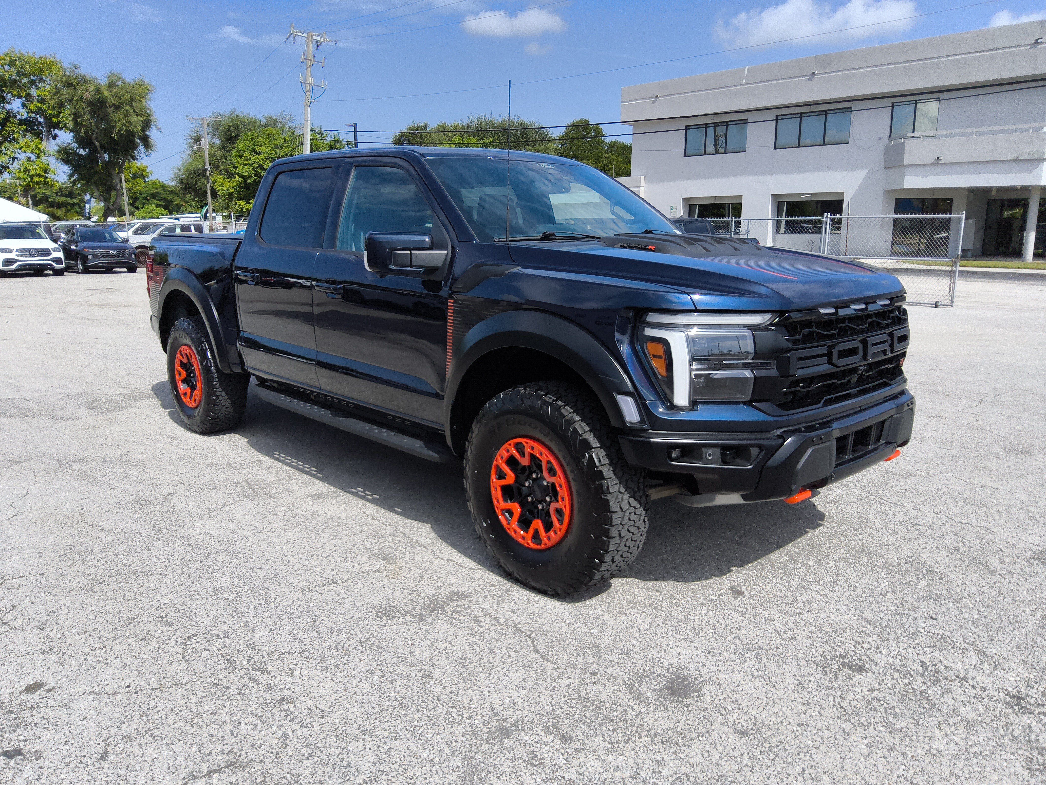 Certified 2024 Ford F150 Raptor w/ Equipment Group 803A Raptor R AWD/4WD image 7