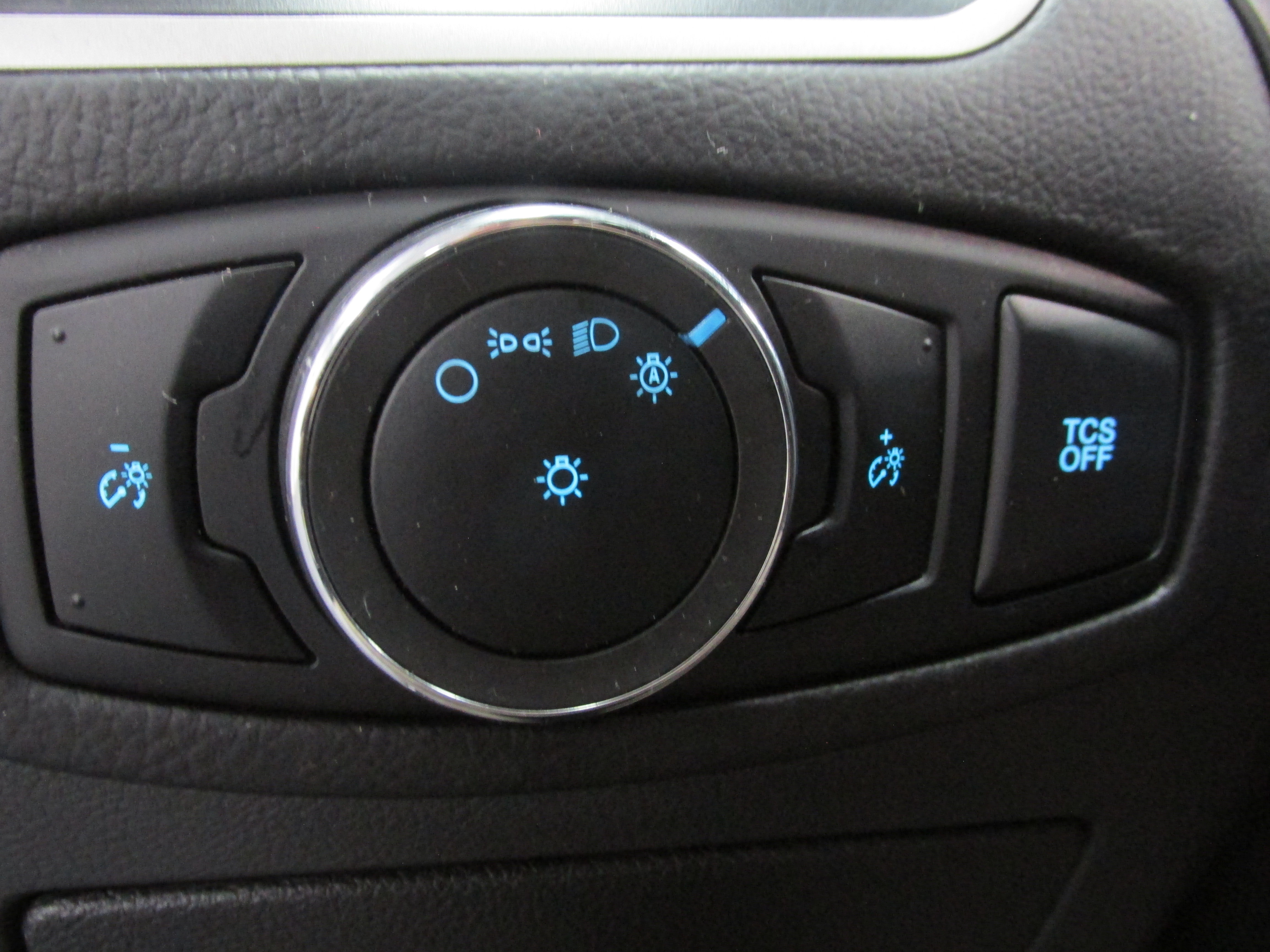 Certified 2024 Ford Edge SEL AWD/4WD image 30