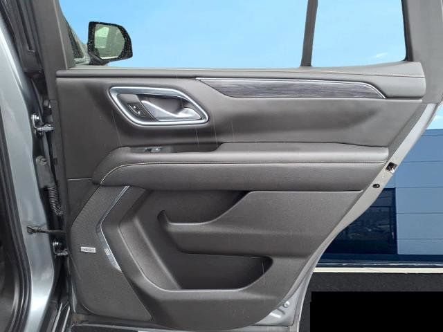 Used 2021 GMC Yukon SLT w/ SLT Premium Package image 12