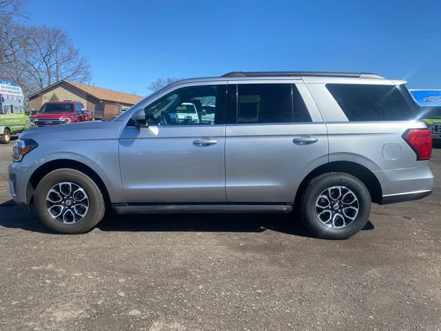 Certified 2022 Ford Expedition XLT AWD/4WD image 4