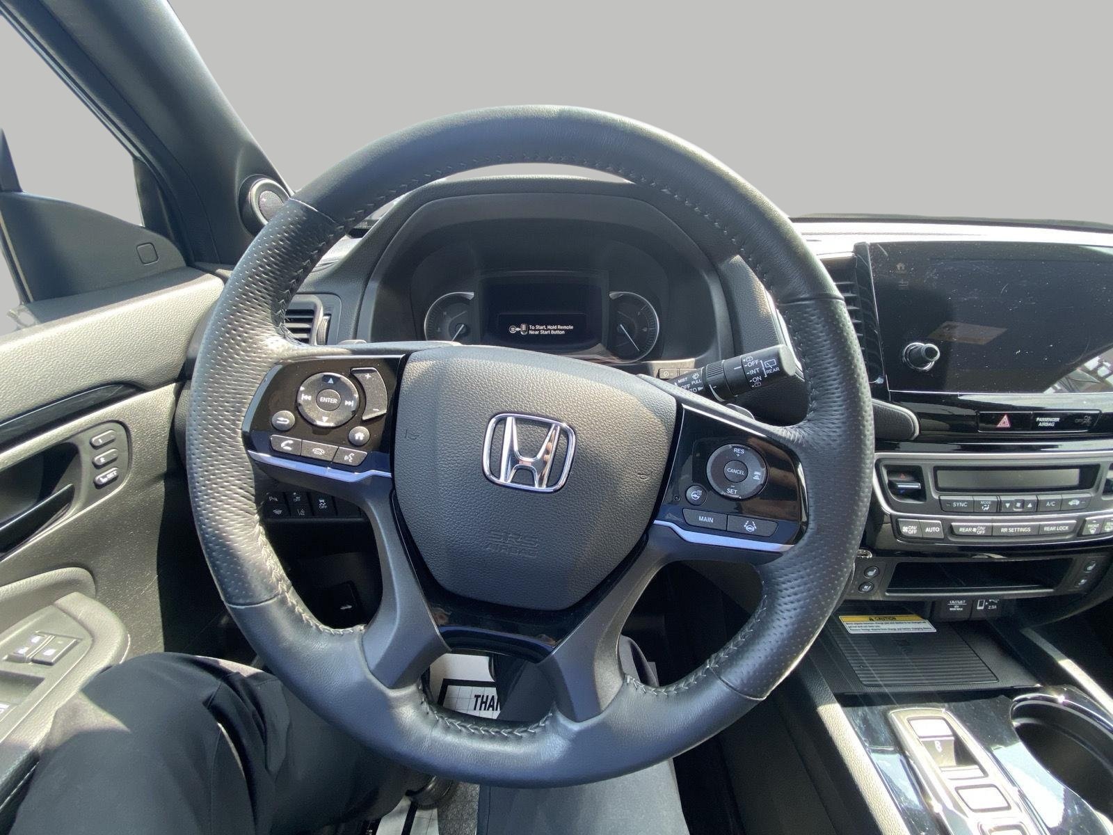 Used 2022 Honda Passport Elite image 15