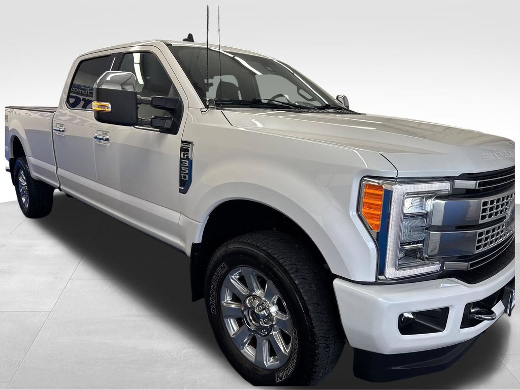 Certified 2019 Ford F350 Platinum w/ FX4 Off-Road Package AWD/4WD image 7