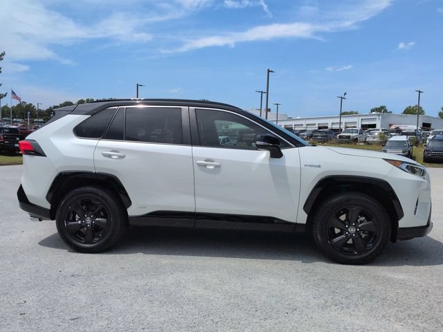 Used 2020 Toyota RAV4 XSE w/ XSE Grade Weather Package AWD/4WD image 3