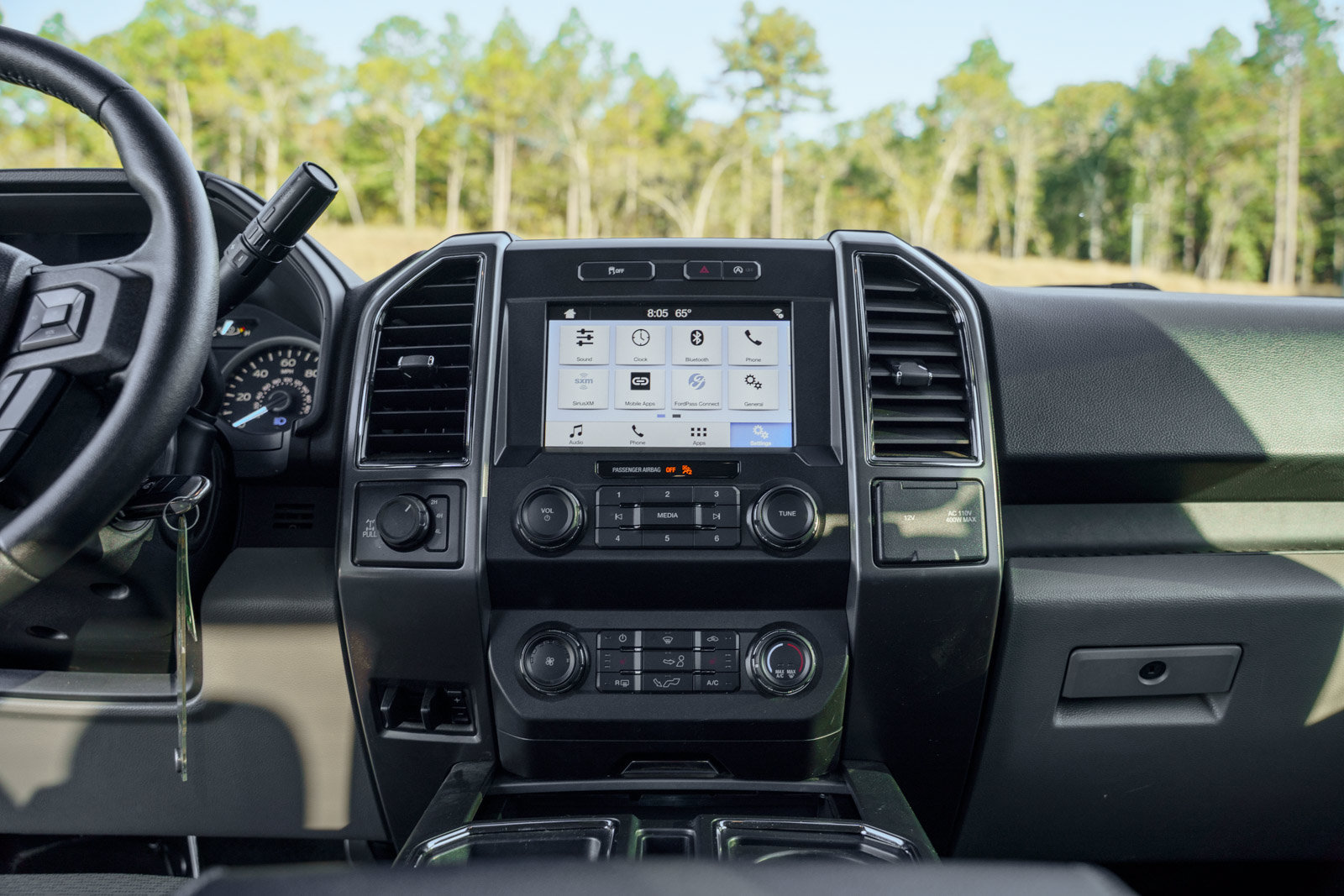 Certified 2019 Ford F150 XLT w/ Equipment Group 302A Luxury AWD/4WD image 33