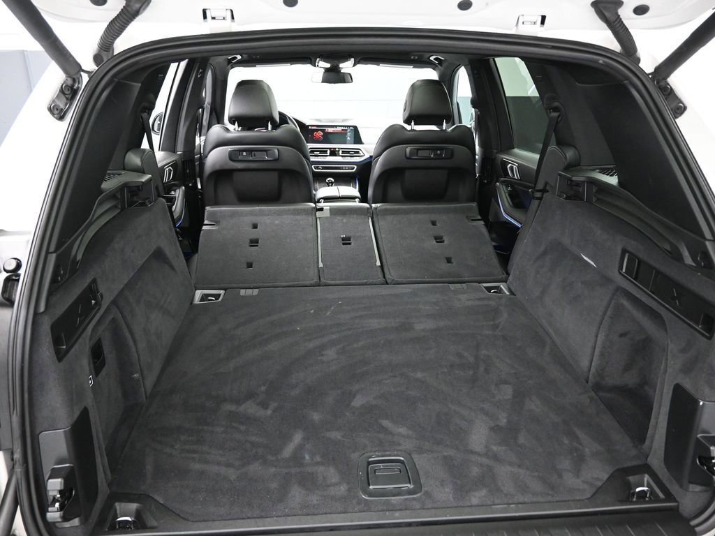 Used 2023 BMW X5 sDrive40i image 55