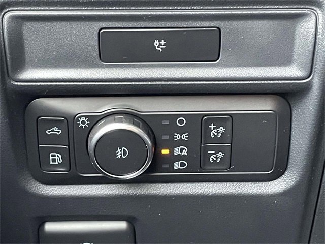 Certified 2022 Ford F150 XLT w/ Equipment Group 301A Mid image 19