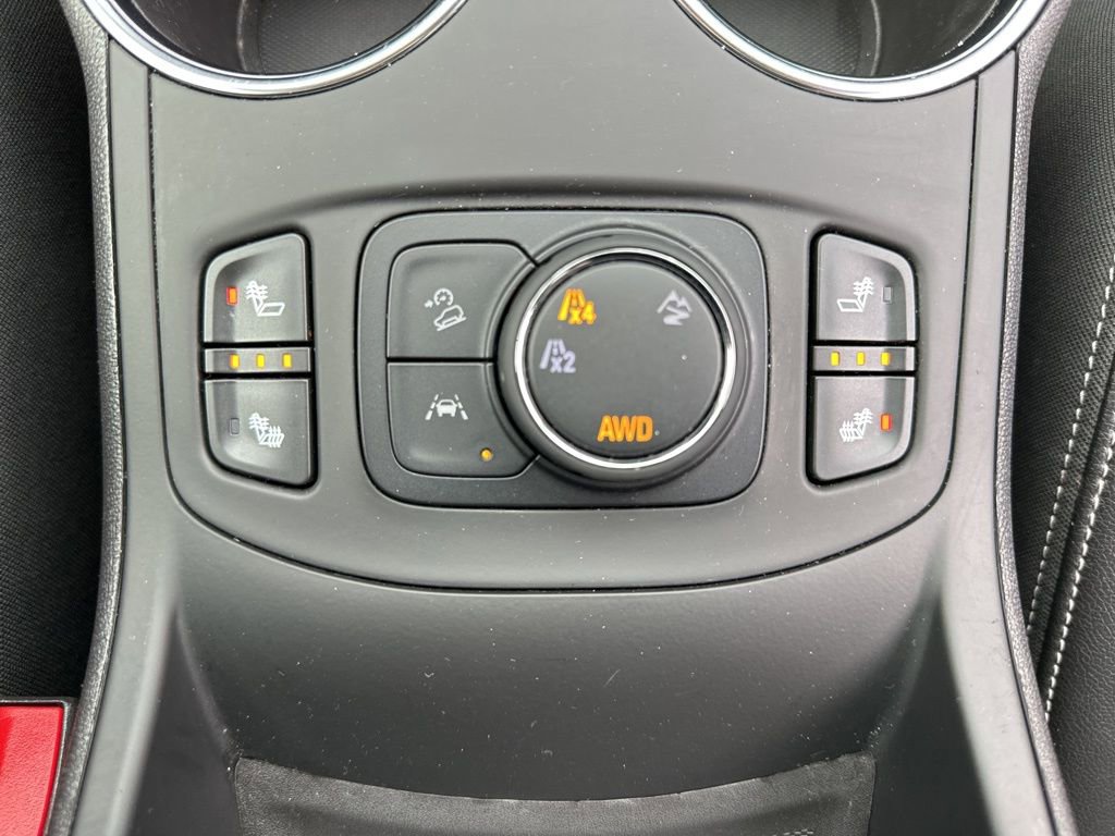 Used 2024 GMC Terrain SLT image 49