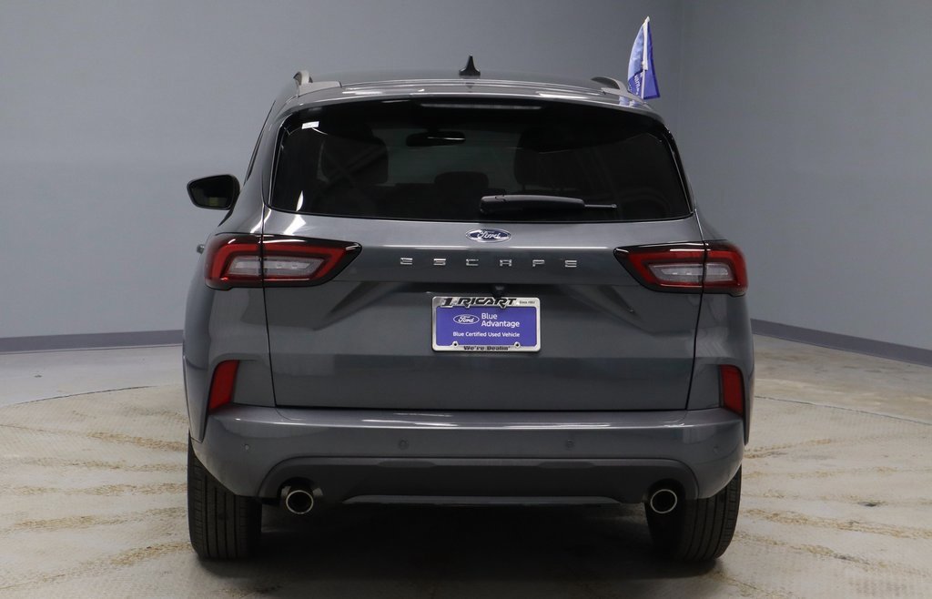 Certified 2023 Ford Escape ST-Line w/ Tech Pack #1 image 4