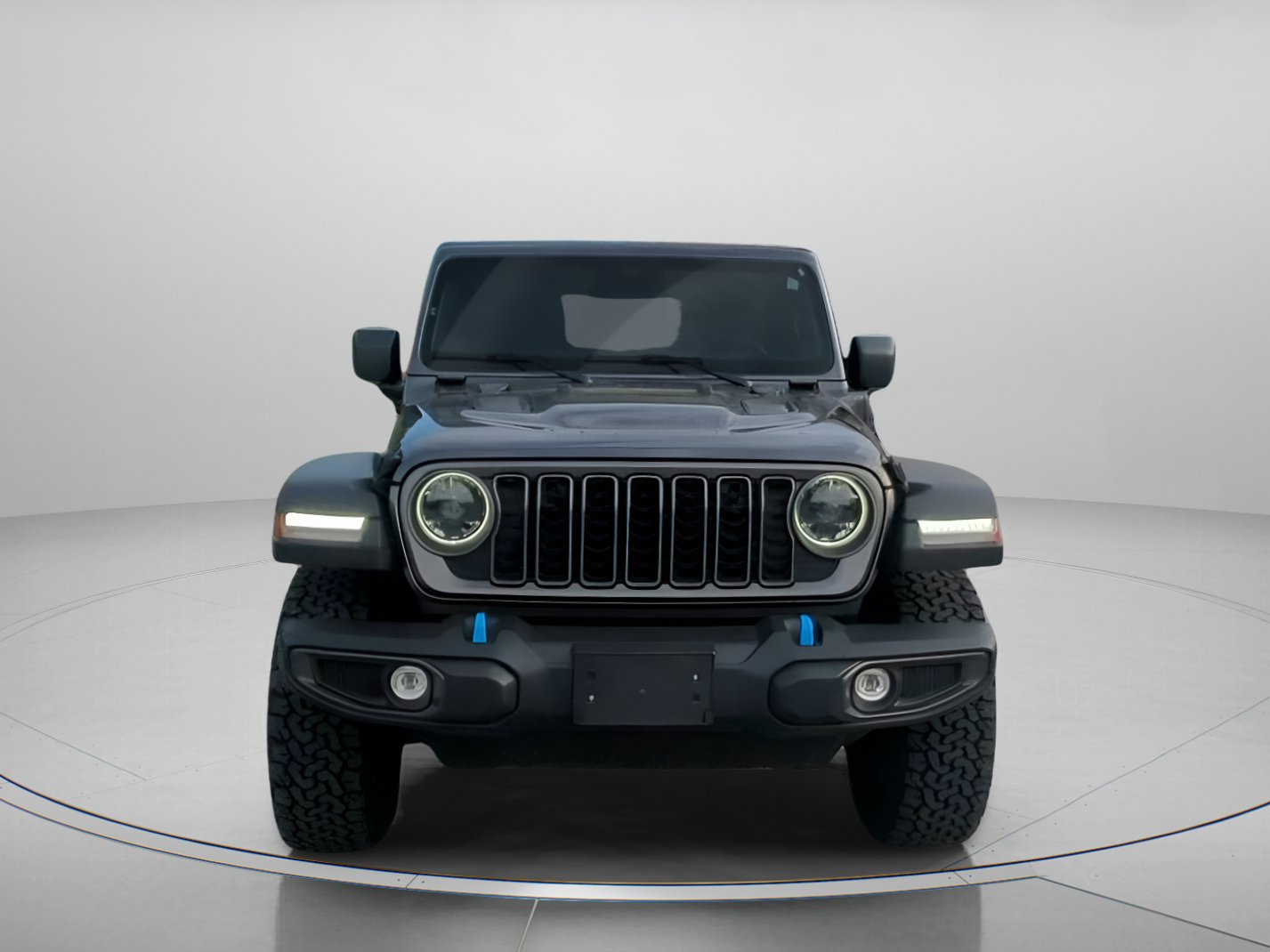 Used 2025 Jeep Wrangler Rubicon w/ Convenience Group image 5