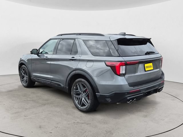 Certified 2025 Ford Explorer ST AWD/4WD image 7