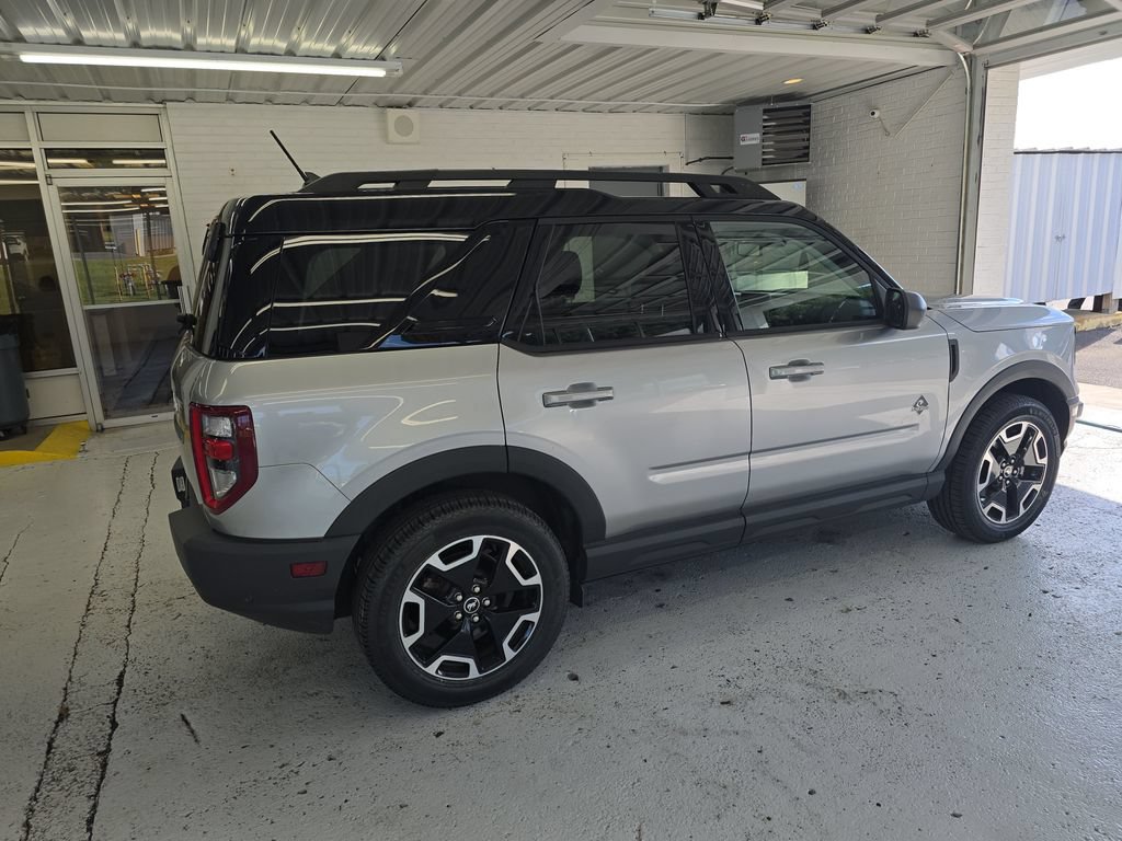 Certified 2023 Ford Bronco Sport Outer Banks w/ Tech Package AWD/4WD image 6