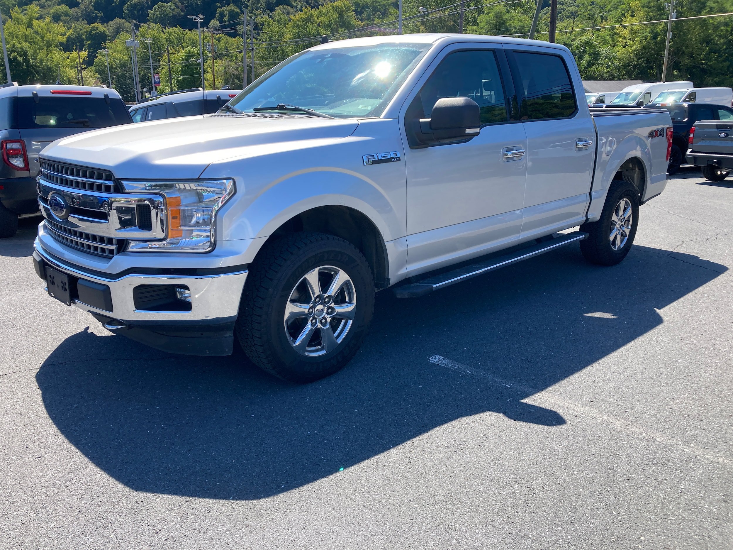 Certified 2019 Ford F150 XLT w/ Equipment Group 302A Luxury AWD/4WD image 23