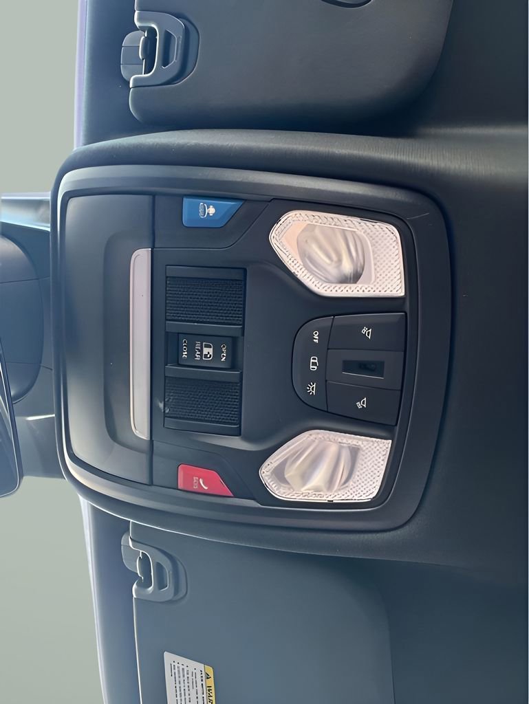 Used 2022 RAM 1500 Rebel w/ Rebel Level B Equipment Group AWD/4WD image 32