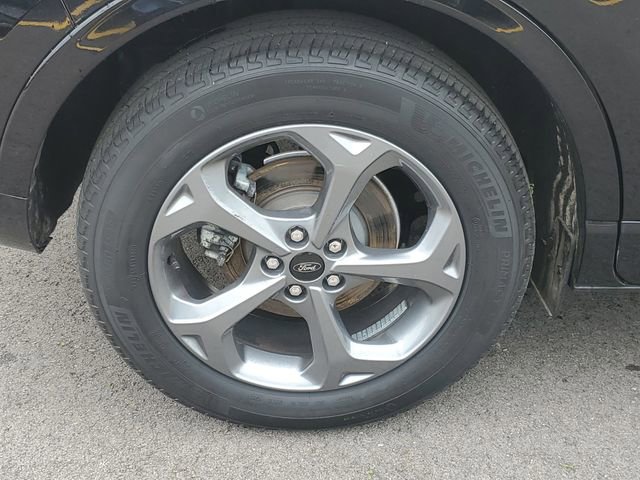 Certified 2024 Ford Escape ST-Line w/ Tech Pack #1 AWD/4WD image 5