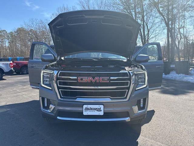Used 2021 GMC Yukon SLT w/ SLT Premium Package image 9