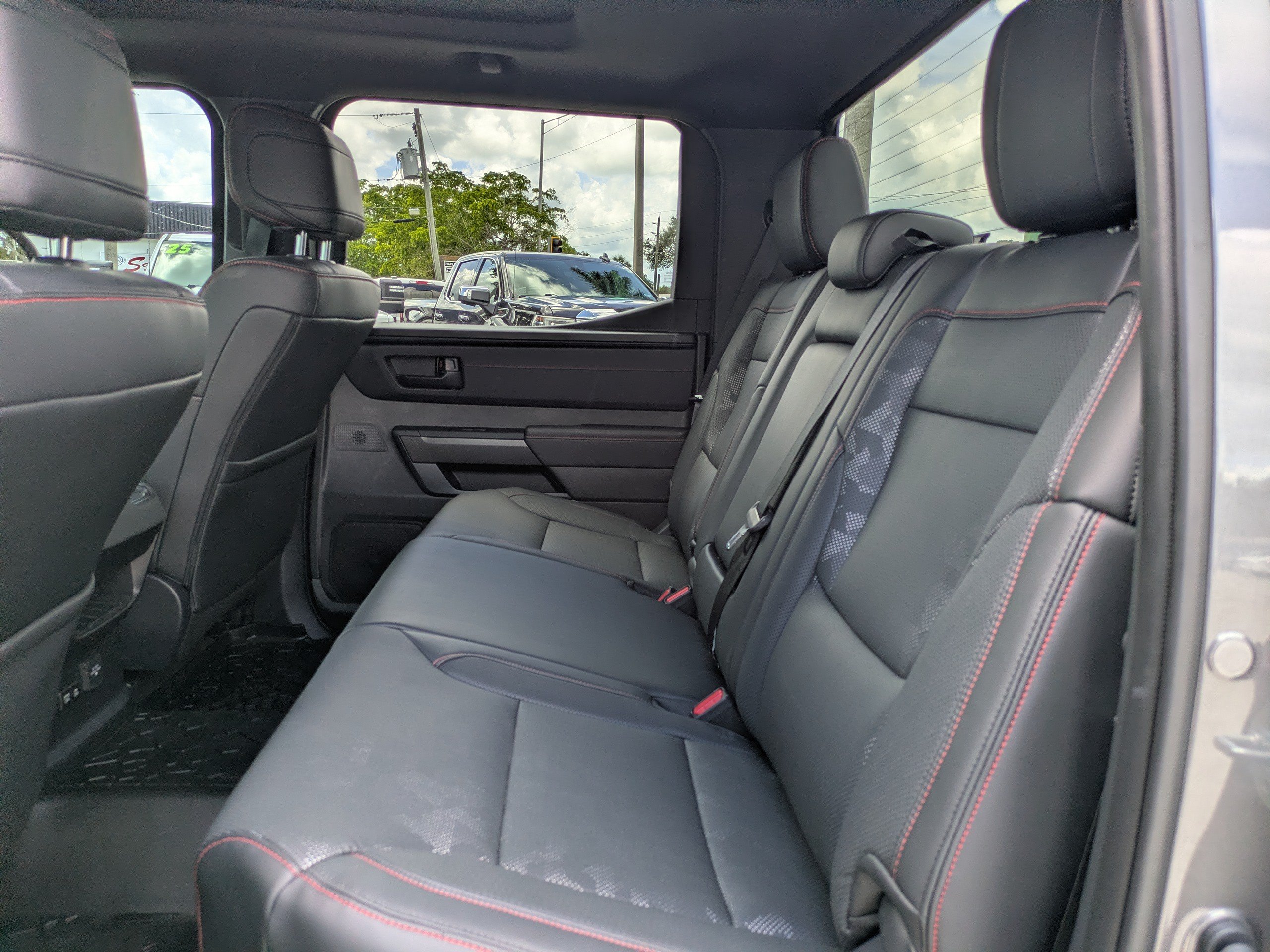 Used 2025 Toyota Tundra TRD Pro AWD/4WD image 14