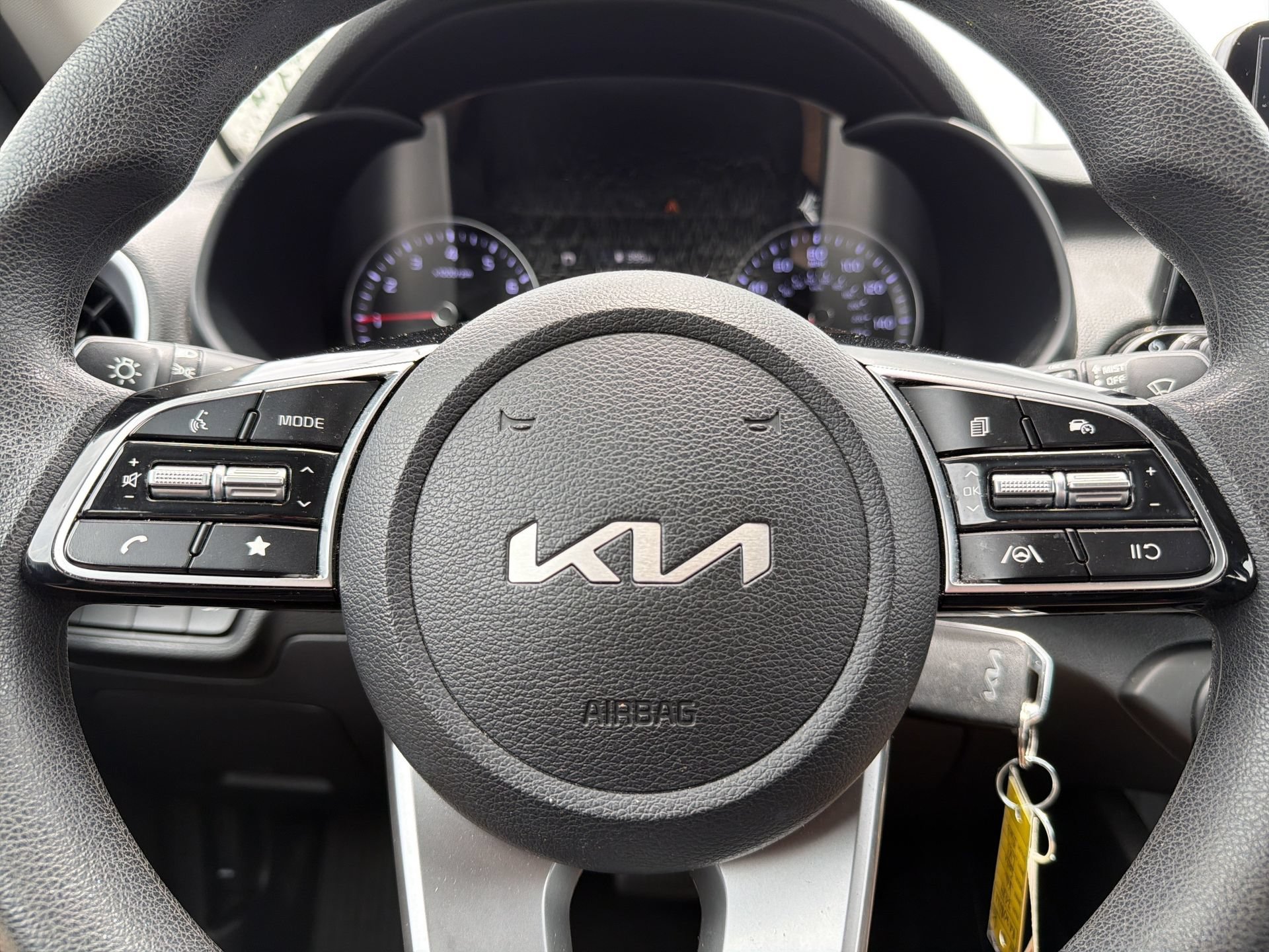 Used 2024 Kia Forte LXS FWD image 12