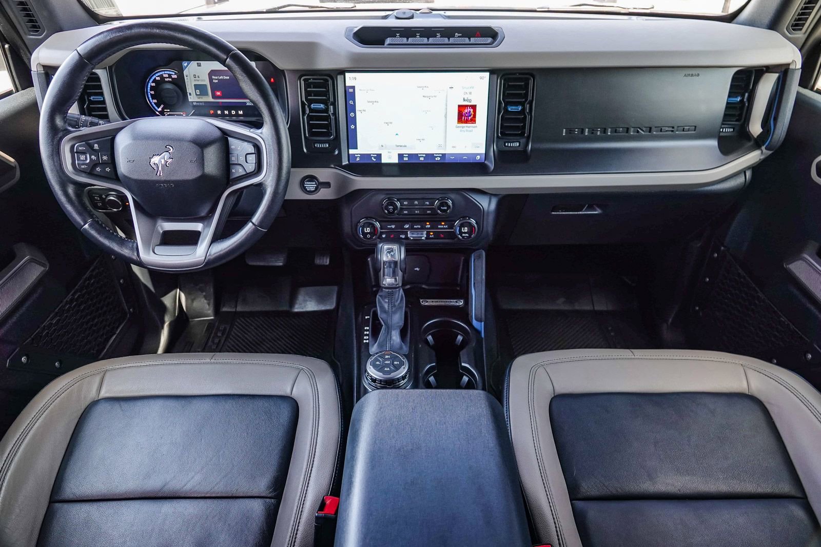 Certified 2021 Ford Bronco Wildtrak image 11