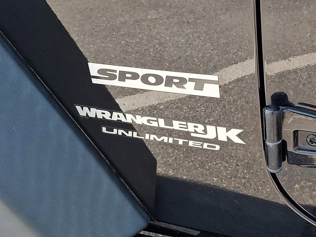 Used 2018 Jeep Wrangler Unlimited Sport AWD/4WD image 39