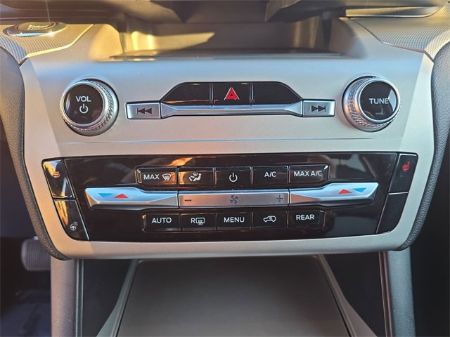 Certified 2022 Ford Explorer XLT w/ Equipment Group 202A image 19