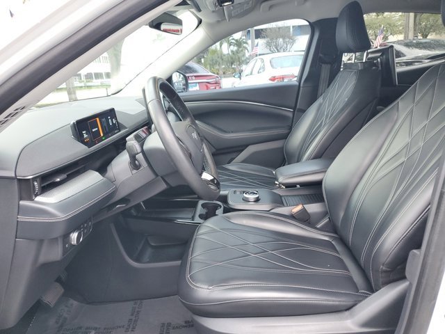 Certified 2021 Ford Mustang Mach-E Select w/ Comfort/Technology Package image 14