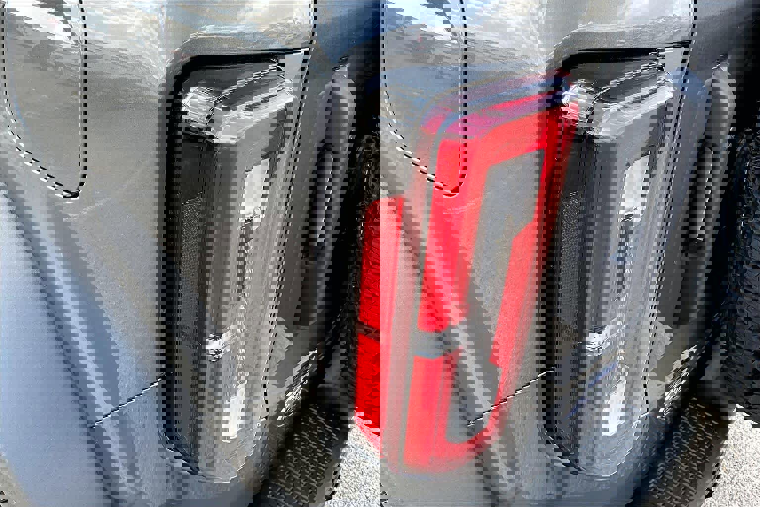 Certified 2025 Ford Bronco Badlands w/ Sasquatch Package image 29