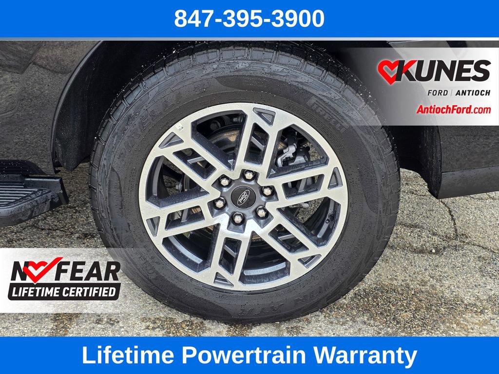 Certified 2025 Ford Expedition Active AWD/4WD image 11