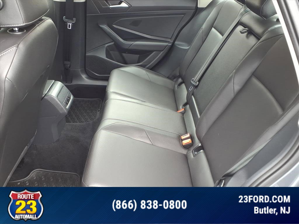 Used 2020 Volkswagen Jetta SEL image 21