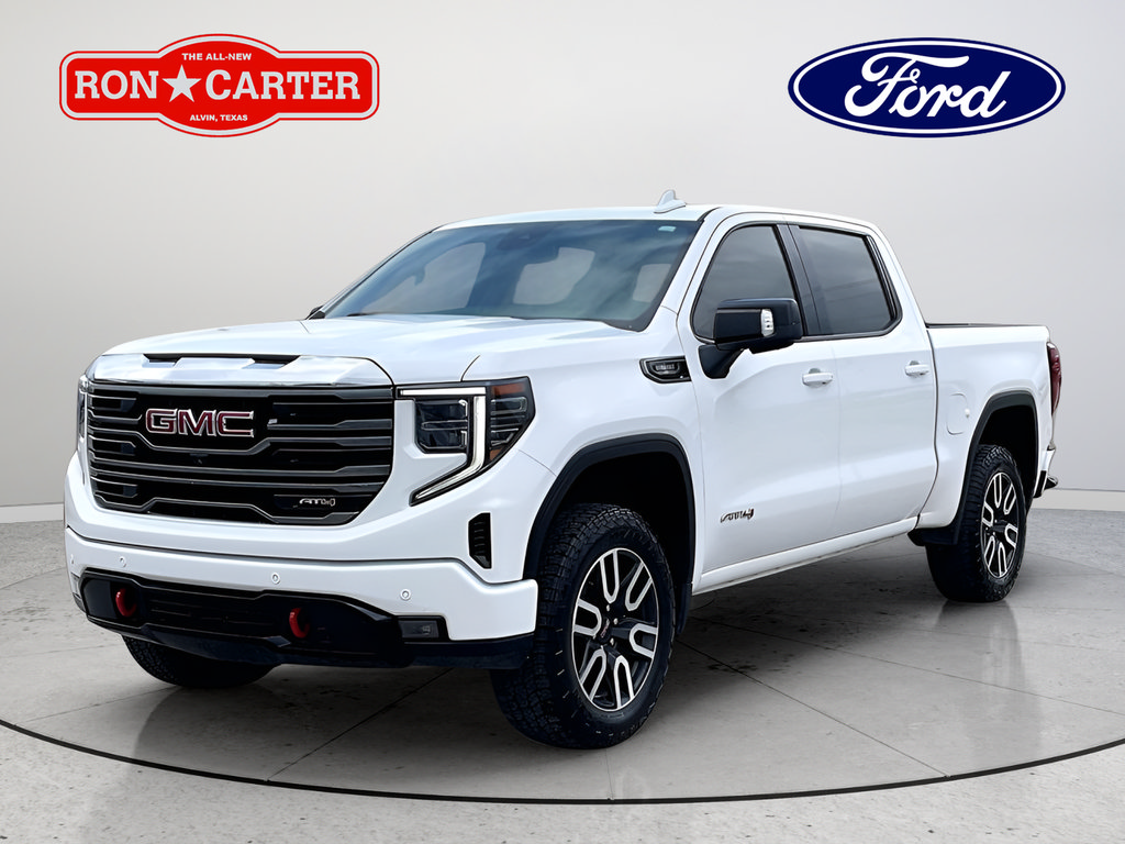 Used 2023 GMC Sierra 1500 AT4 w/ AT4 Preferred Package AWD/4WD image 3